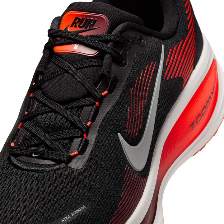 Nike Mens Vomero 18 - Black/Metallic Silver/Bright Crimson - Neutral - FA25