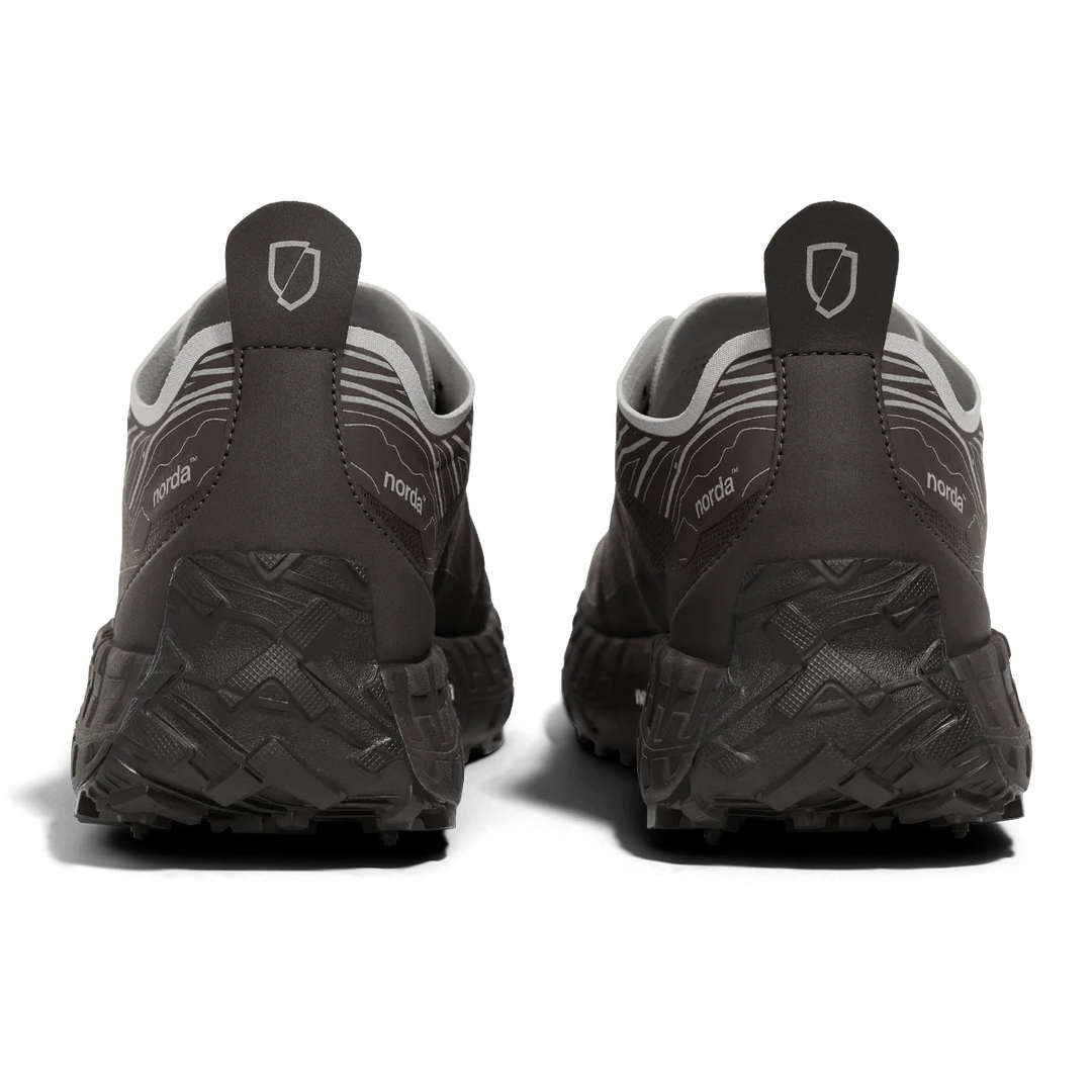 Norda Mens 001A - Star Anise - Trail - AW26