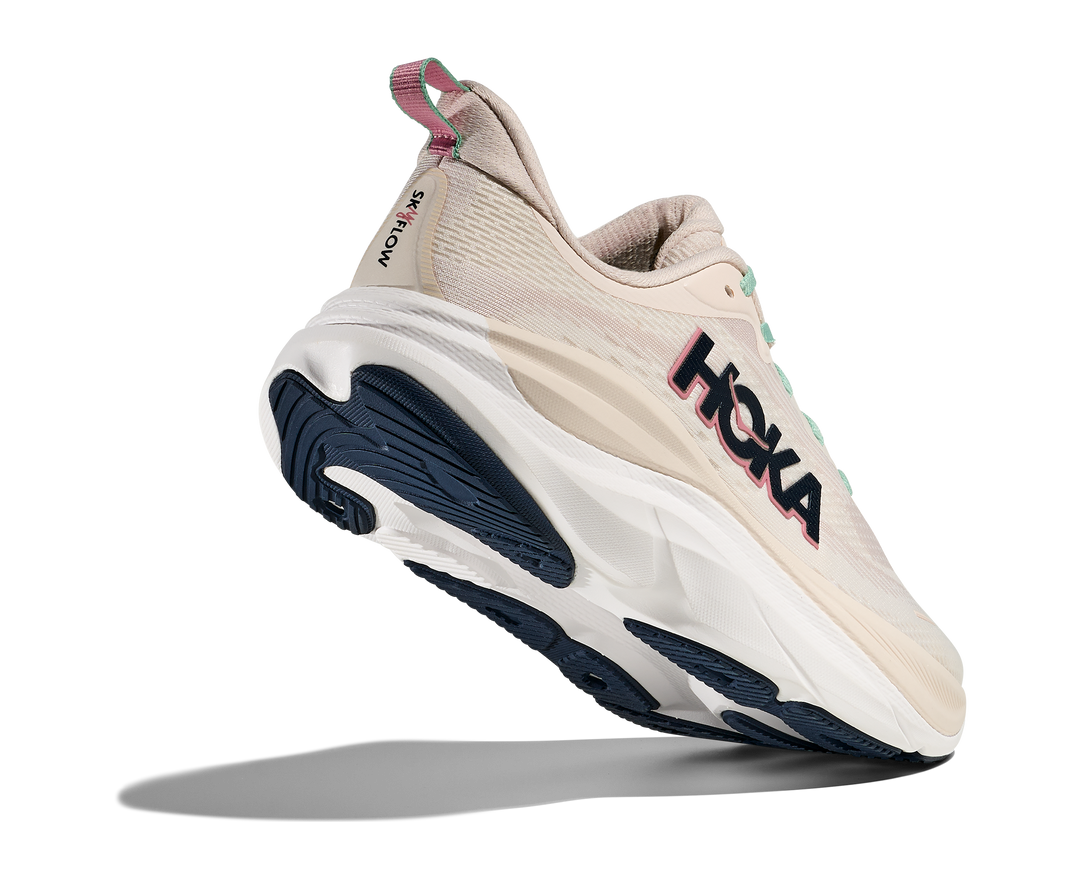 Hoka Womens Skyflow - Rose Cream/Alabaster - Neutral - AW25