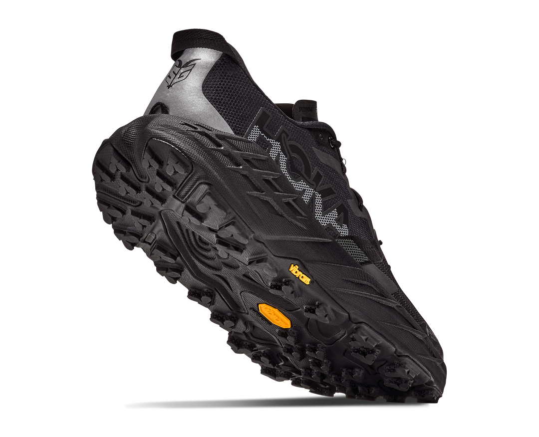Hoka Mens Speedgoat 7 GTX - Black/Carbon Black - Trail - AW26