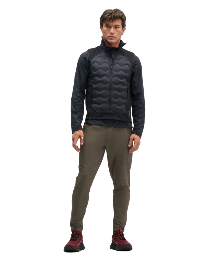 Hoka Mens Skyfill Insulated Vest - Black - AW26