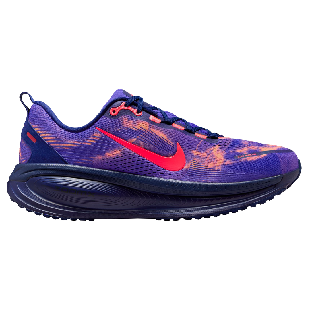 新品 NIKE VOMERO18 26cm Nike Men's Vomero 18 - Indigo Burst/Hot Lava/Blue Void | Run North