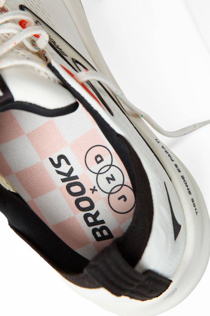 Brooks Womens Glycerin 22 - Coconut/White Sand/Black - Neutral  - SS25