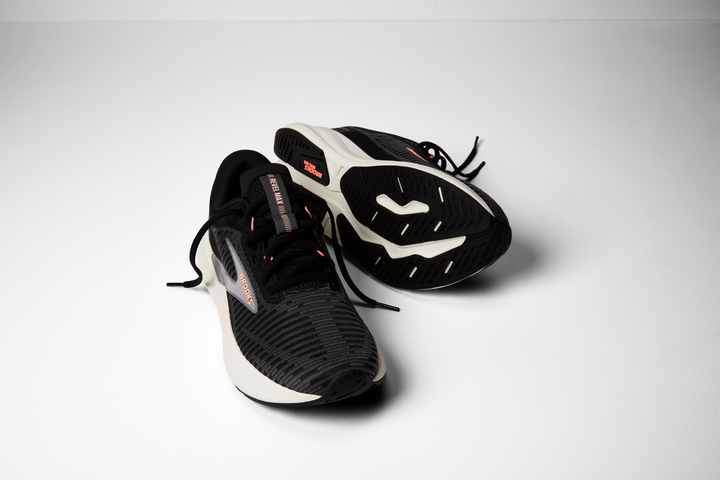 Brooks Womens Revel Max - Black/Blackened Pearl/Coral - Neutral - AW26