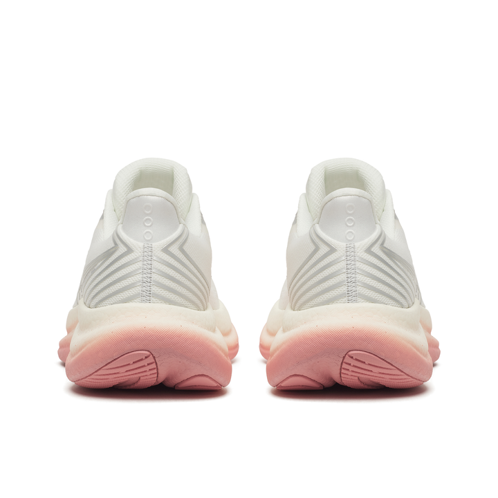 Saucony Womens Triumph 23 - Ivory/Mauve - Neutral - SS26