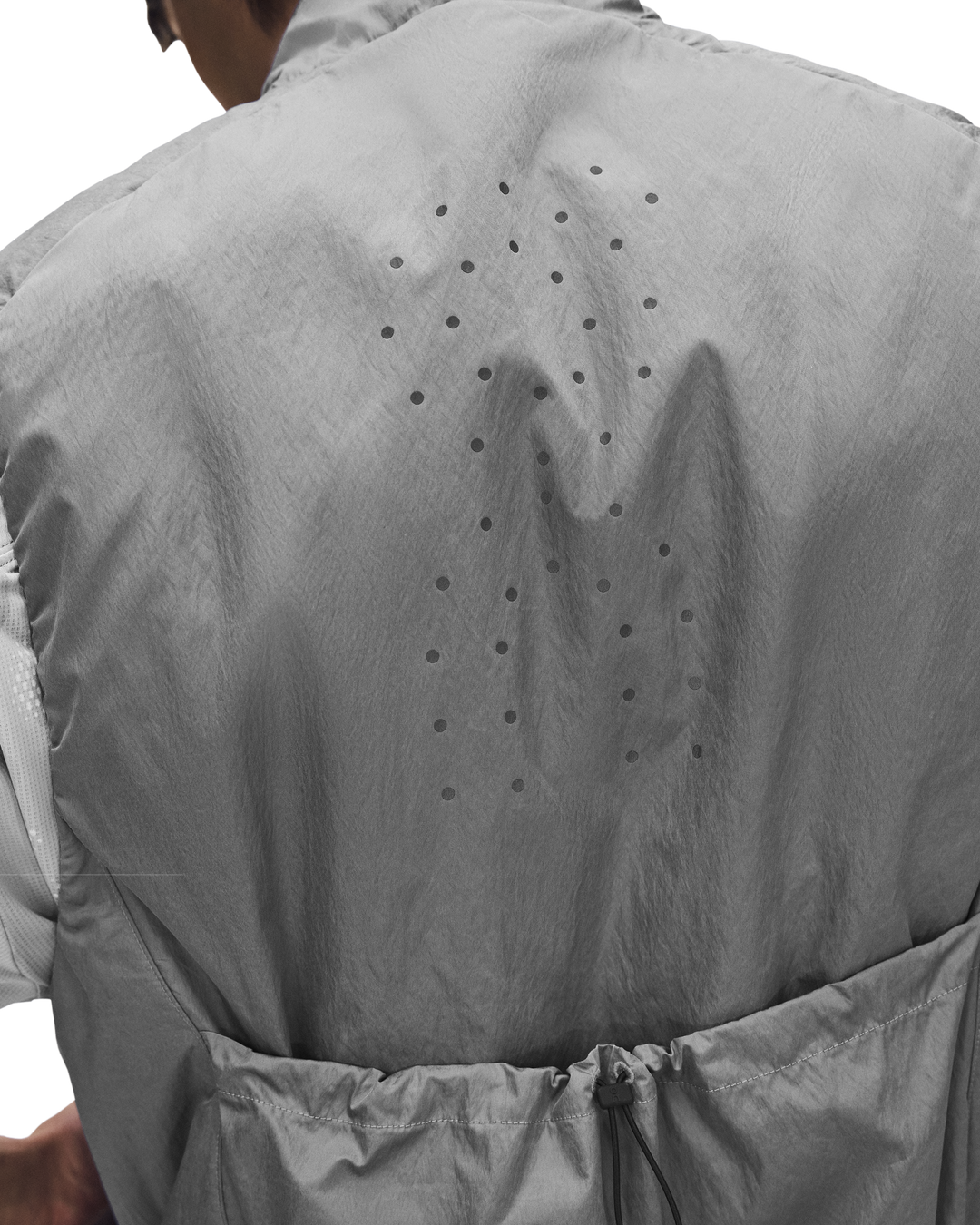 ON Mens Performance Volt Vest - Glacier - AW26