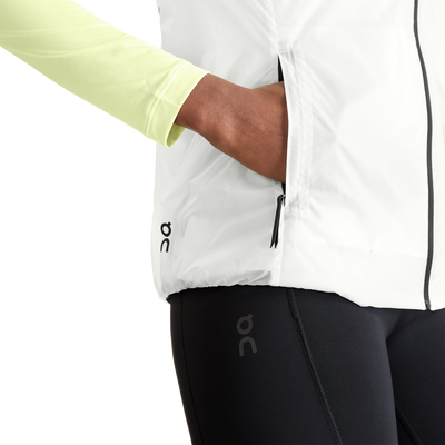 ON Women's Weather Vest - White/Black