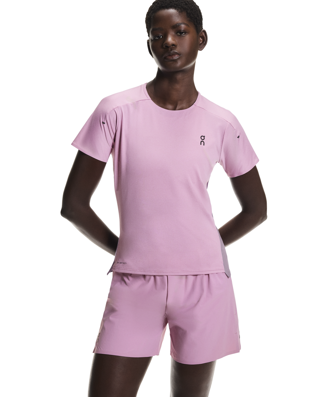 ON Women's Performance T - Sakura/Dewberry - SS26