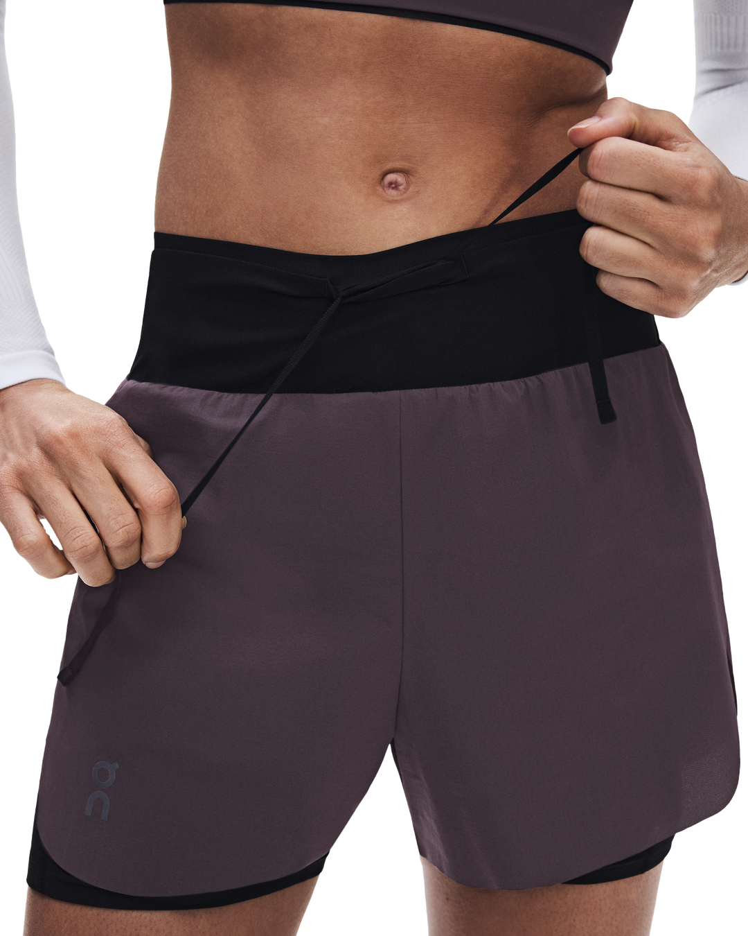 ON Womens Zero 2-in-1 Shorts - Urchin/Black - AW26