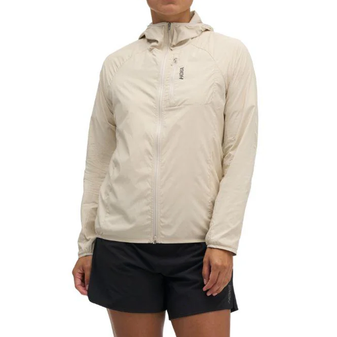 Hoka Womens Skyflow Wind Jacket - Oat Milk - AW26