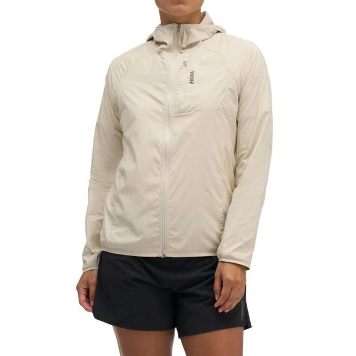 Hoka Womens Skyflow Wind Jacket - Oat Milk - AW26