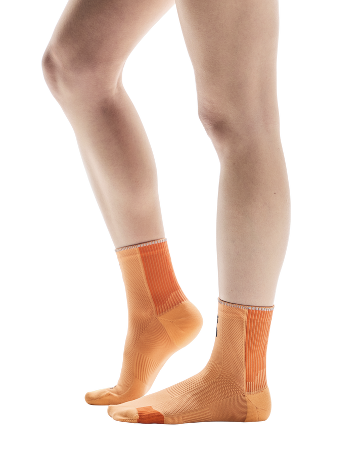 On Performance Run Sock Mid Unisex - Tangerine/Flame