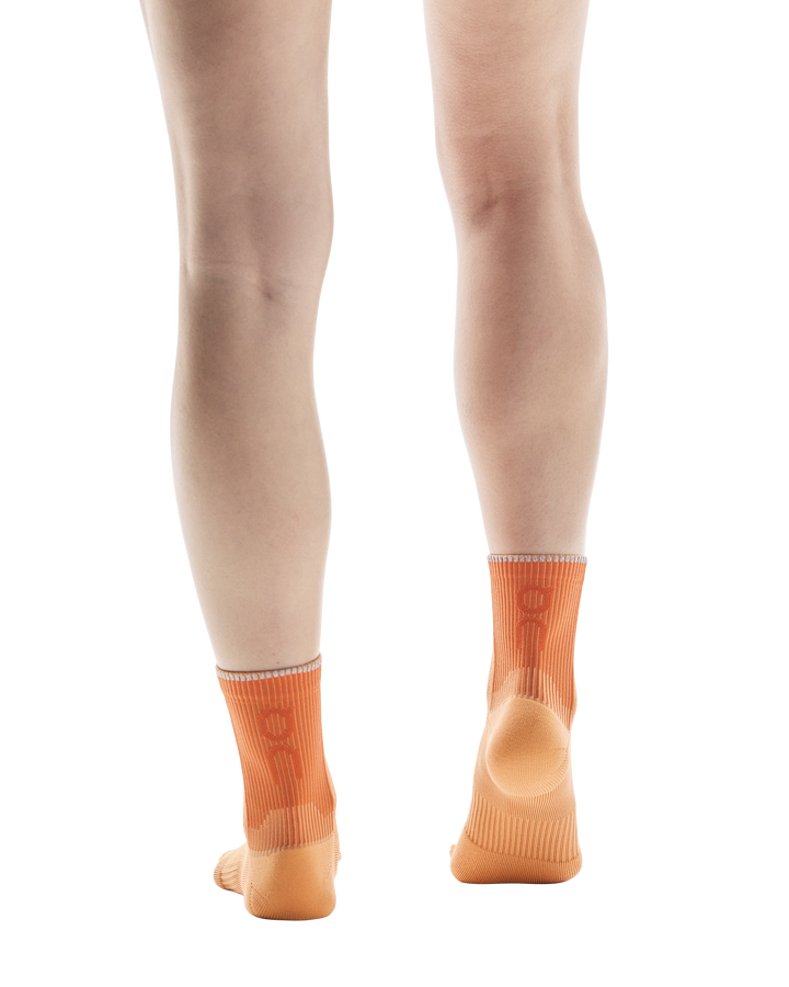 On Performance Run Sock Mid Unisex - Tangerine/Flame
