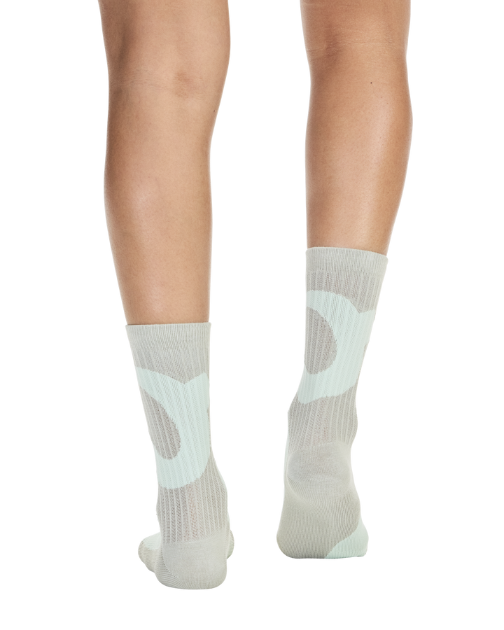 On Liquid Logo Sock High 2er-Pack Unisex – Elfenbein/Zinn