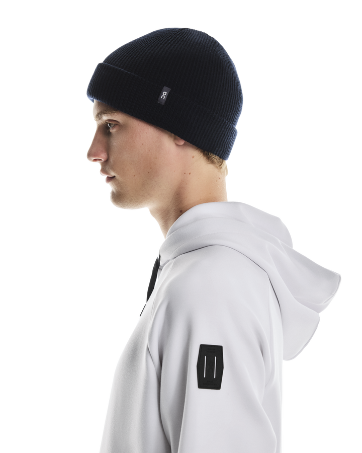 ON Merino Beanie - Mitternacht
