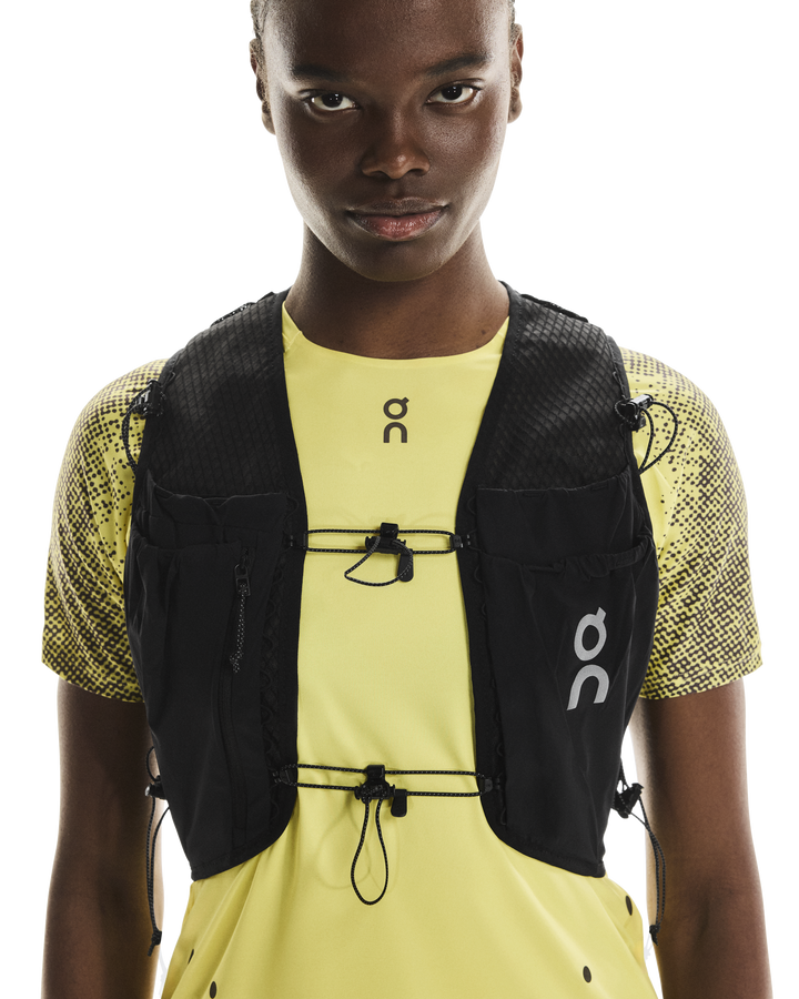 On Ultra Vest Pro Unisex - Black