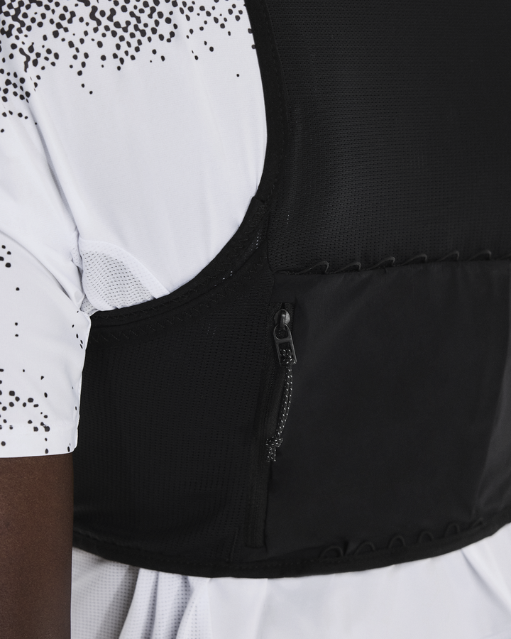 On Ultra Vest Pro Unisex - Black