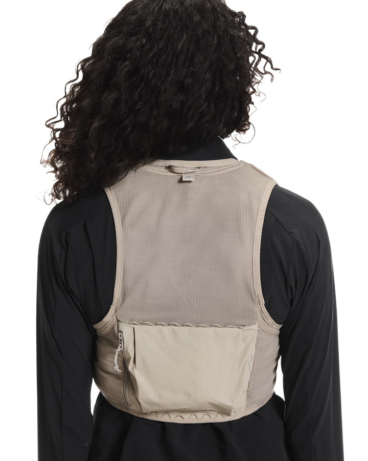 On Ultra Vest Pro Unisex - Fog
