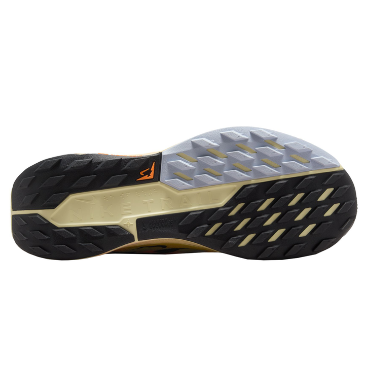 Nike Womens Pegasus Trail 5 - Orange Pulse/Black/Ghost/Alabaster - Trail - HO25