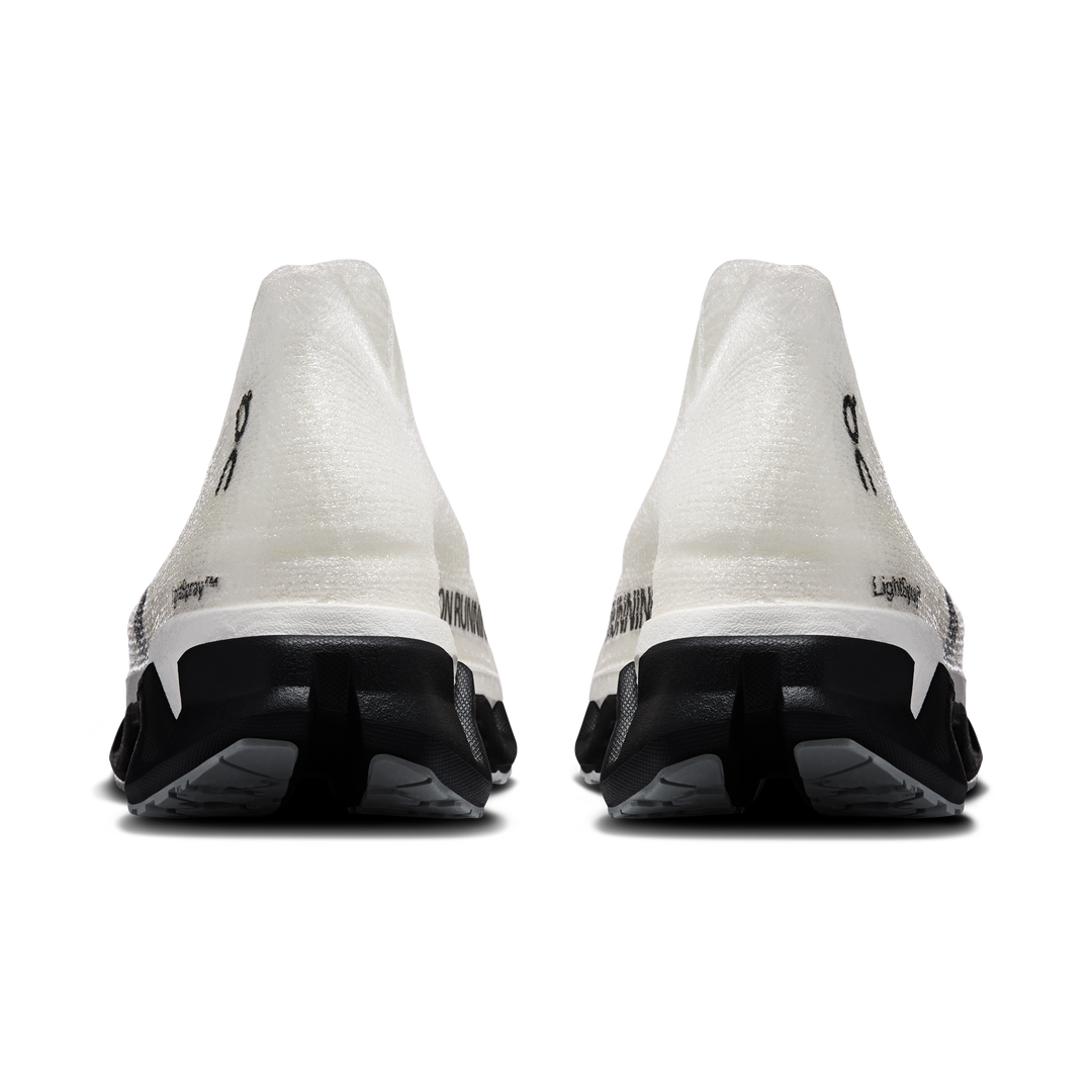 ON Unisex Cloudmonster 3 Hyper Lightspray – Schwarz/Apollo – SS26