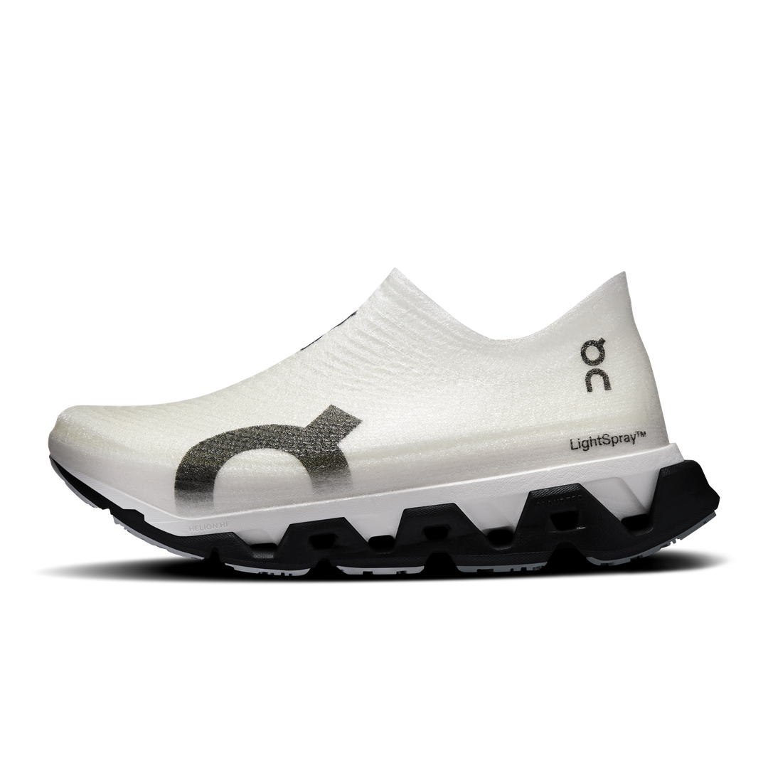 ON Unisex Cloudmonster 3 Hyper Lightspray – Schwarz/Apollo – SS26