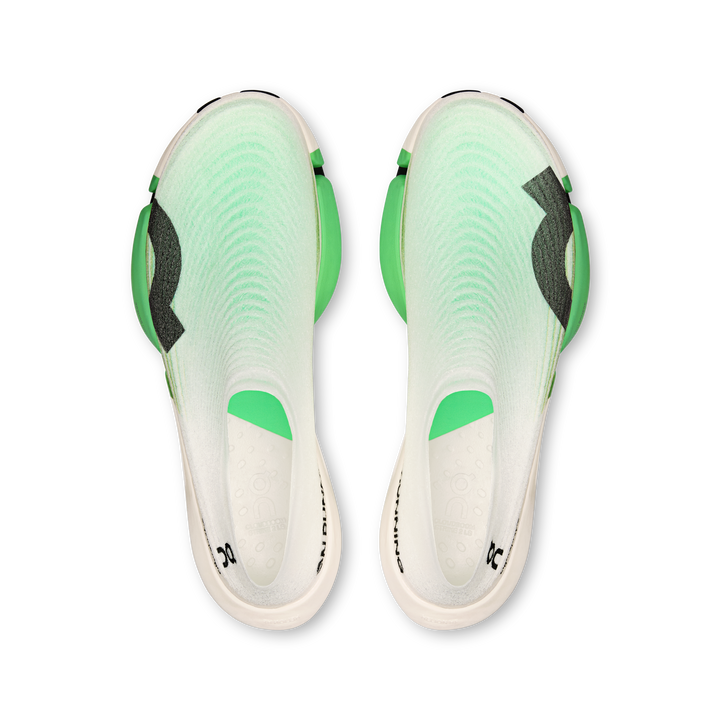 ON Unisex Cloudboom Strike 2 Lightspray - White/Verdite - AW26