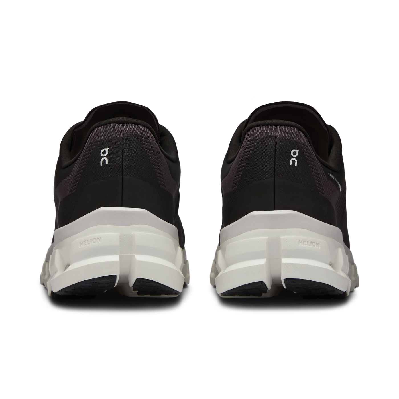 ON Womens Cloudflow 4 - Black/White