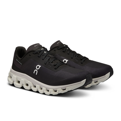 ON Womens Cloudflow 4 - Black/White