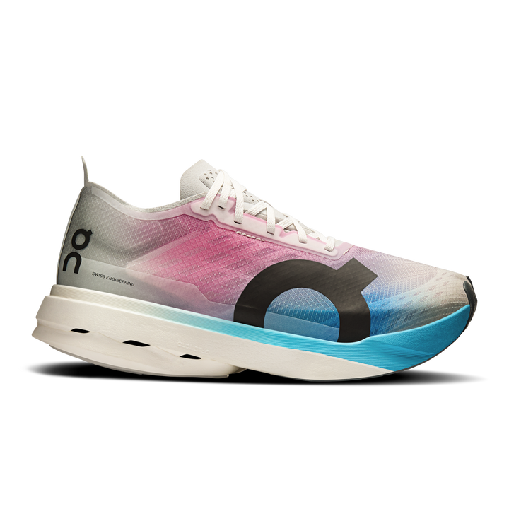 ON Womens Cloudboom Strike - White/Horizon - AW25