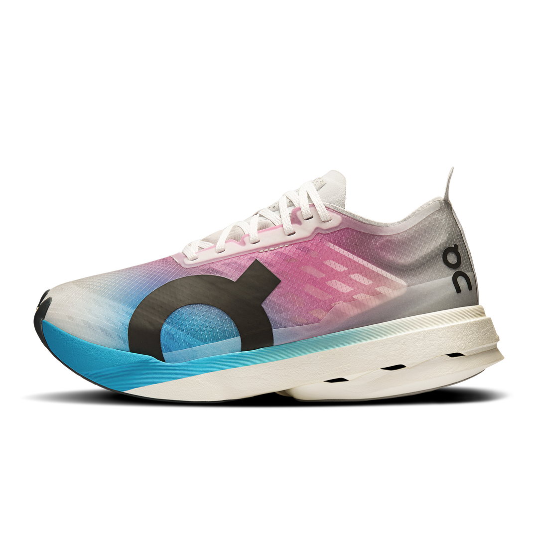 ON Womens Cloudboom Strike - White/Horizon - AW25