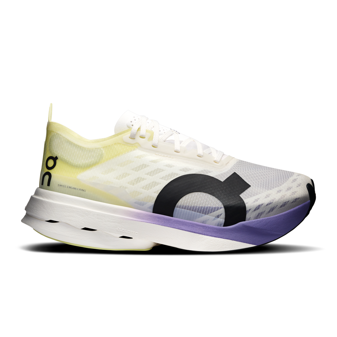 ON Womens Cloudboom Strike - Juniper/Limelight - SS26