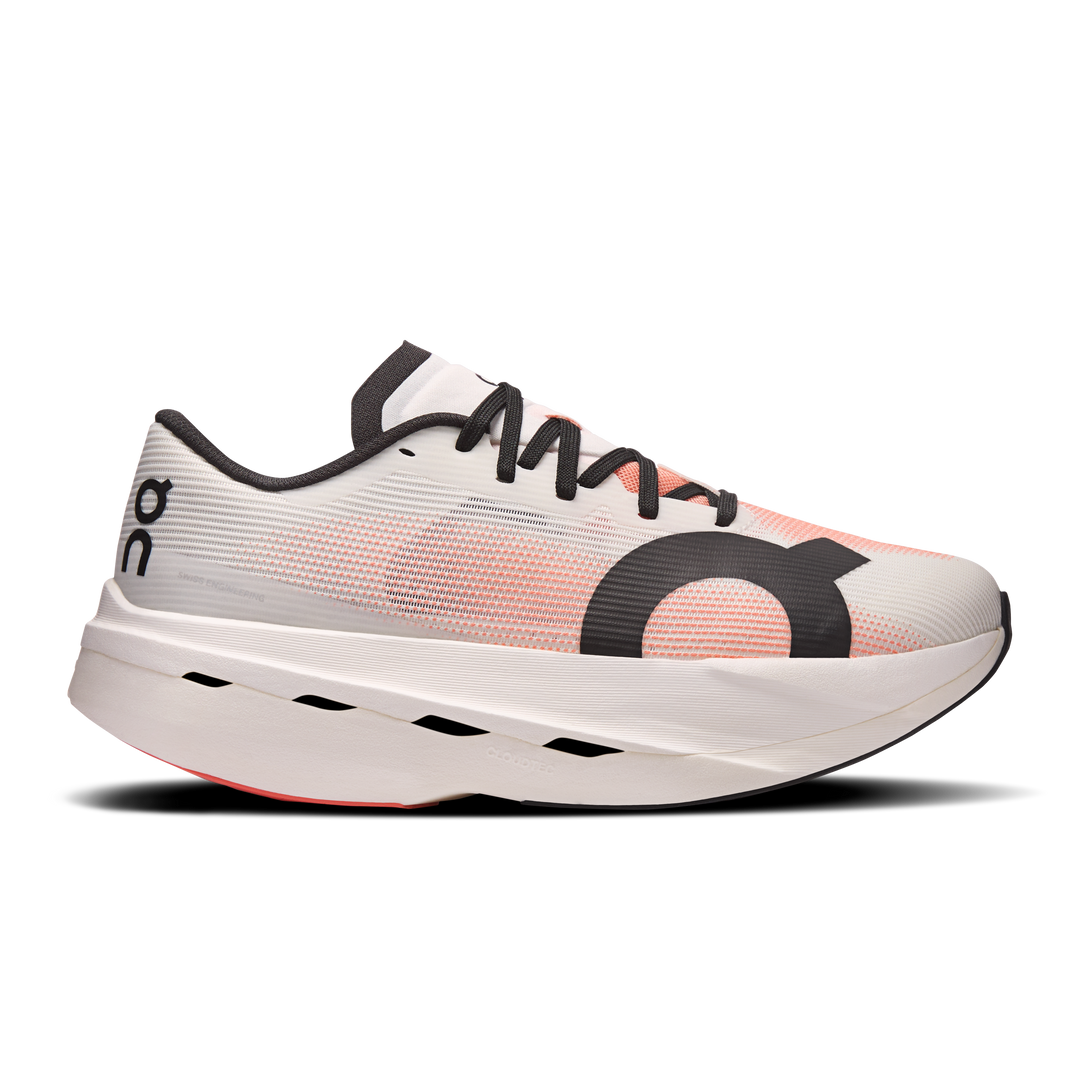 ON Damen Cloudboom Volt – Elfenbein/Sonnenstein – Neutral – SS26