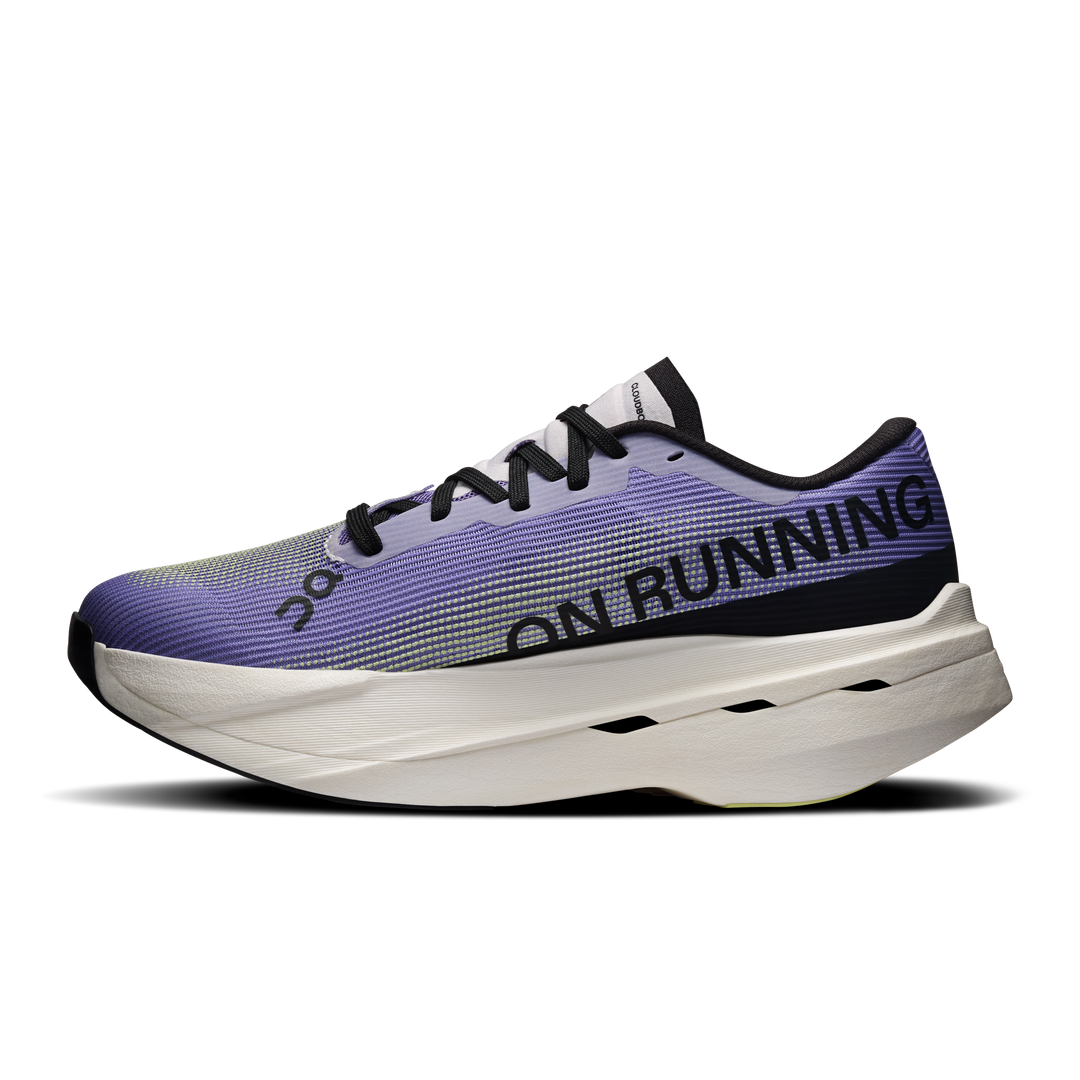 ON Womens Cloudboom Volt - Juniper/Limelight - Neutral - SS26