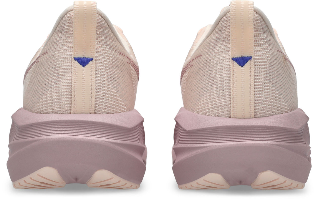 Asics Womens Novablast 5 - Pearl Pink/Morganite - Neutral - SS26
