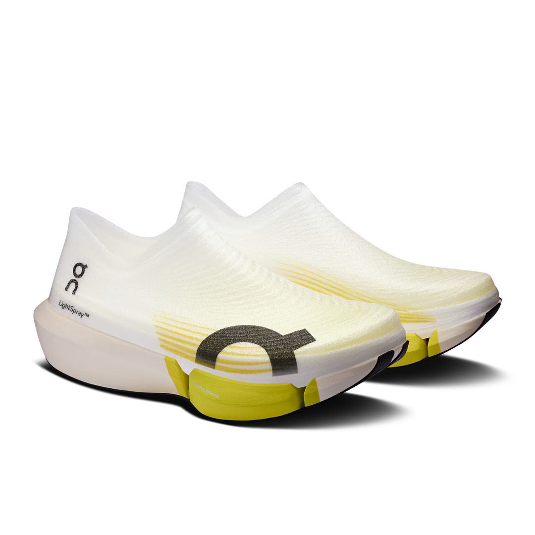 ON Unisex Cloudboom Strike 2 Lightspray - White/Lime - AW26