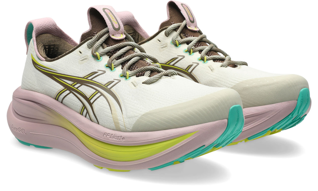 Asics Femme Gel Nimbus 28 TR - Poussière Légère/Clay Canyon - Neutre - SS26
