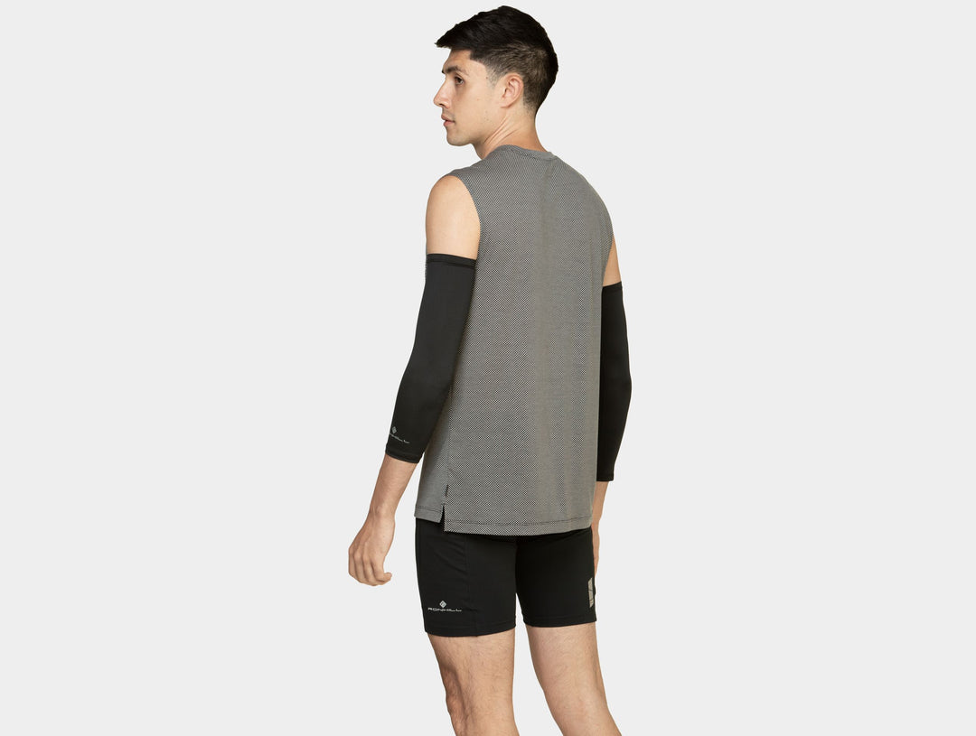 Ronhill Race Arm Sleeves - All Black