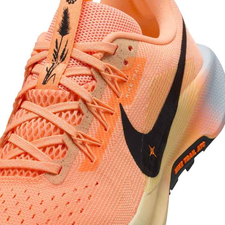 Nike Womens Pegasus Trail 5 - Orange Pulse/Black/Ghost/Alabaster - Trail - HO25