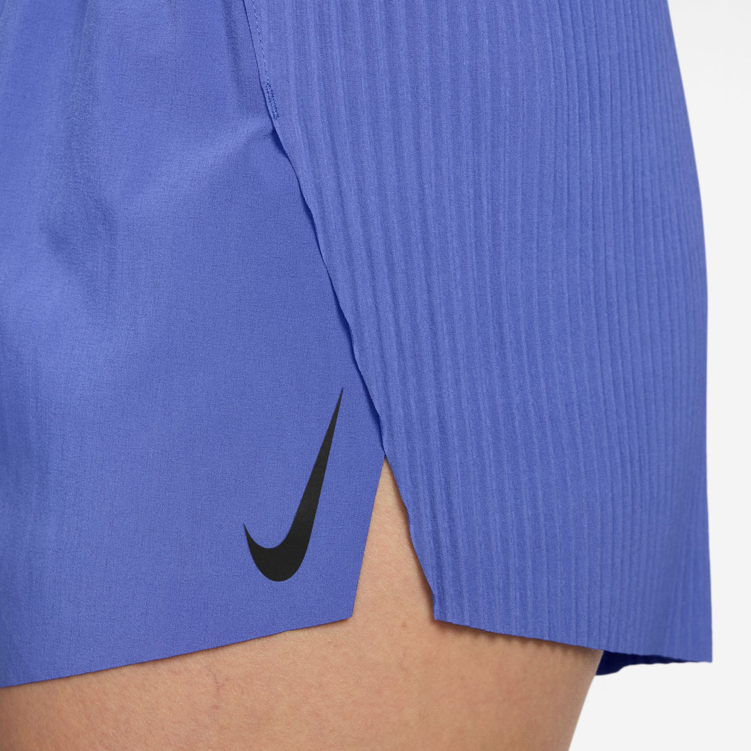 Nike AeroSwift Damen Dri-FIT ADV Mid-Rise 3"-Laufshorts mit Slip-Futter – Saphir/Schwarz/Weiß/Schwarz
