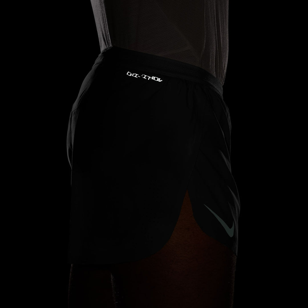 Nike Herren Dri-FIT ADV 4" Aeroswift Shorts mit Slip-Liner - Schwarz/Gipfelweiß