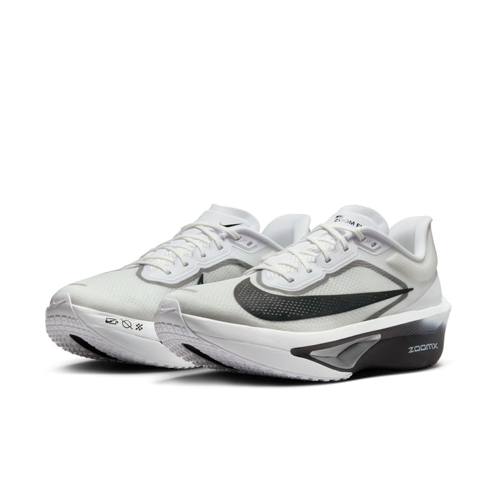 Nike Herren Zoom Fly 6 – Weiß/Schwarz/Rauchgrau/Metallisch Silber – Neutral