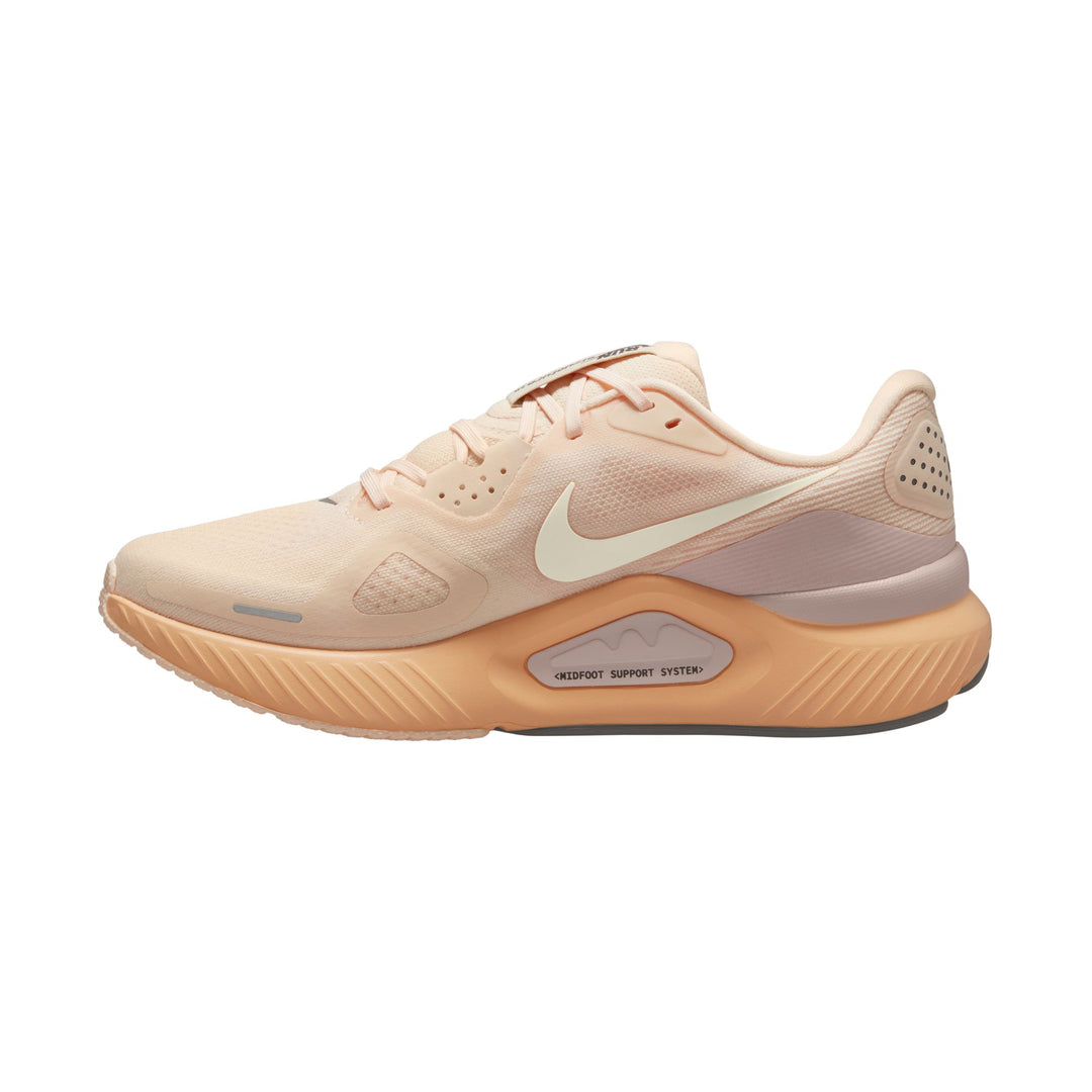 Nike Damen Structure 26 – Guava Ice/Sail/Silt Red/Orange Chalk – Stabilität – HO25