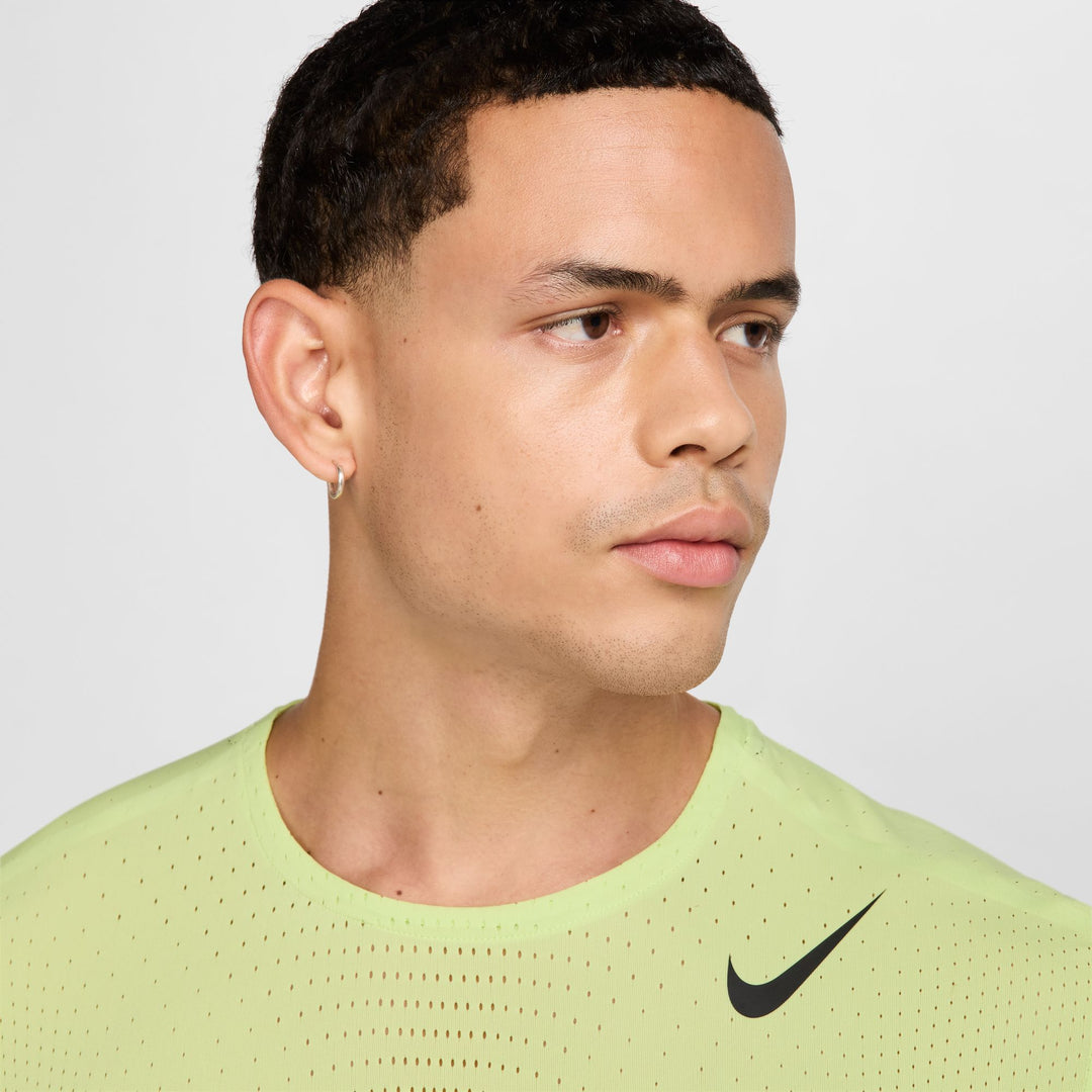 Nike Mens Dri-FIT ADV Short Sleeve AeroSwift Tee - Light Lemon Twist/Black - HO26