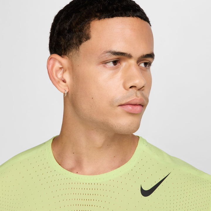 Nike Mens Dri-FIT ADV Short Sleeve AeroSwift Tee - Light Lemon Twist/Black - HO26