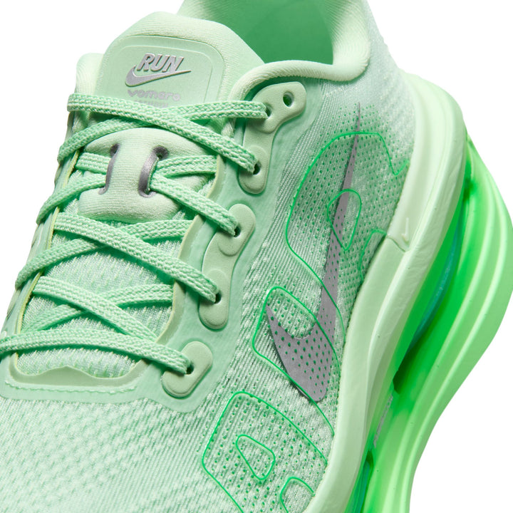 Nike Womens Vomero Premium - Cucumber Calm/Metallic Silver - Neutral - SU26