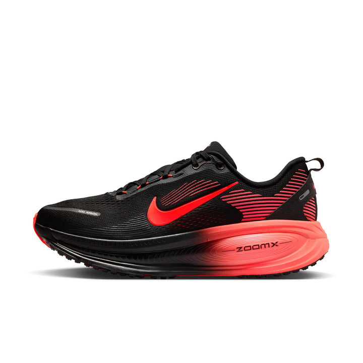 Nike Mens Vomero 18 - Black/Bright Crimson/University Red - Neutral - FA26