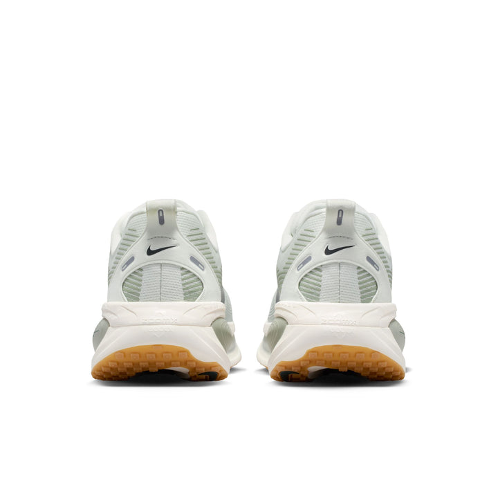 Nike Mens Vomero 18 - Spruce Aura/Black Spruce/Jade Horizon - Neutral - SU26