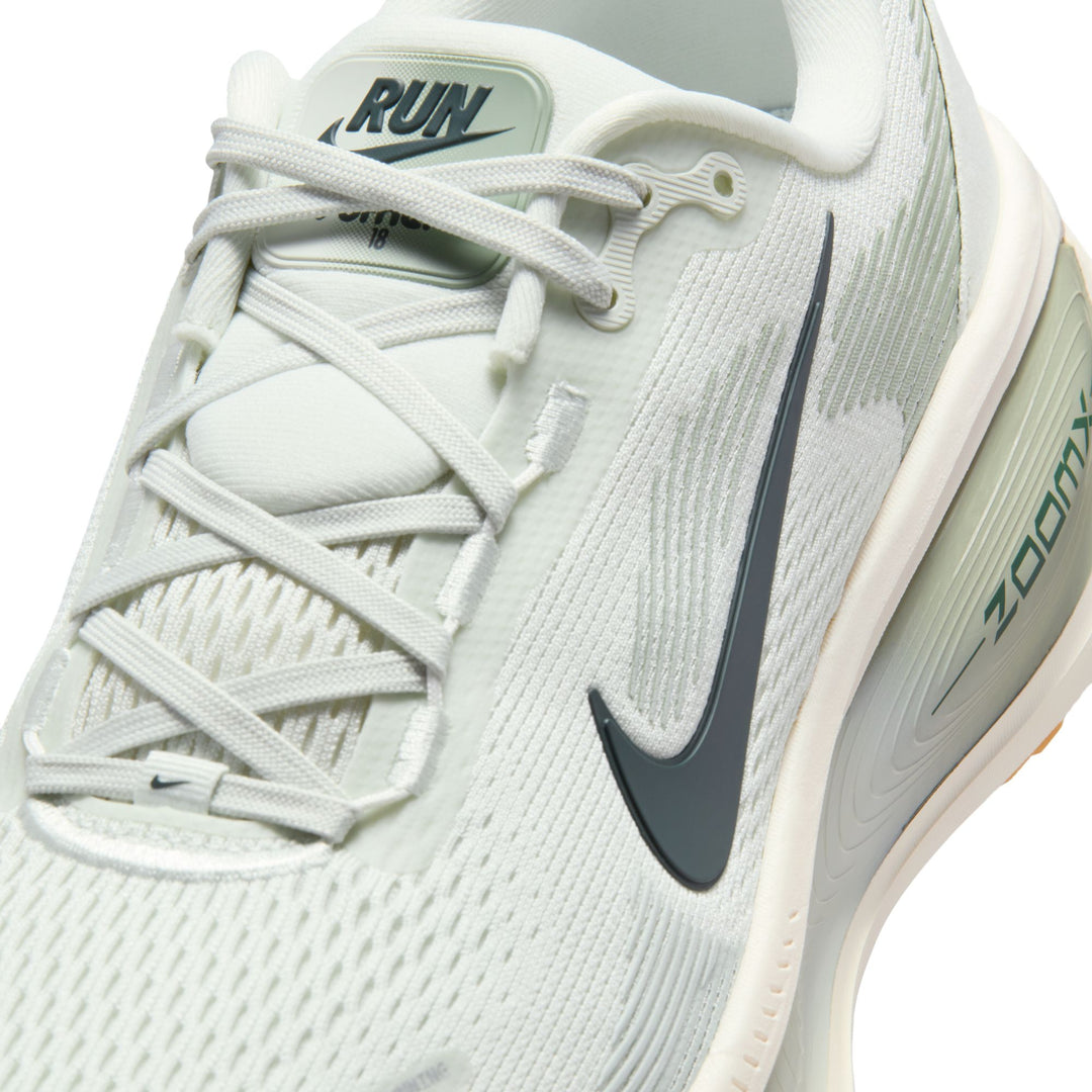 Nike Mens Vomero 18 - Spruce Aura/Black Spruce/Jade Horizon - Neutral - SU26