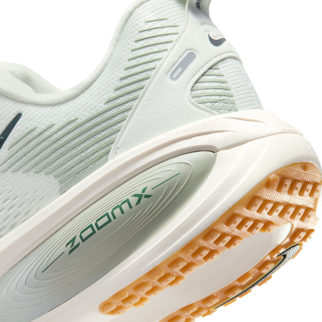 Nike Mens Vomero 18 - Spruce Aura/Black Spruce/Jade Horizon - Neutral - SU26
