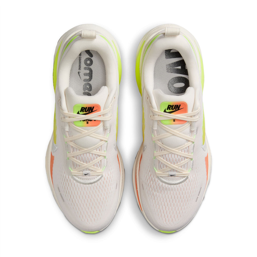 Nike Womens Vomero 18 - Phantom/Metallic Silver/Light Wild Mango - Neutral - AW25